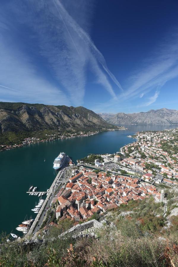 Bajova Kula Luxury Residences Kotor Eksteriør billede
