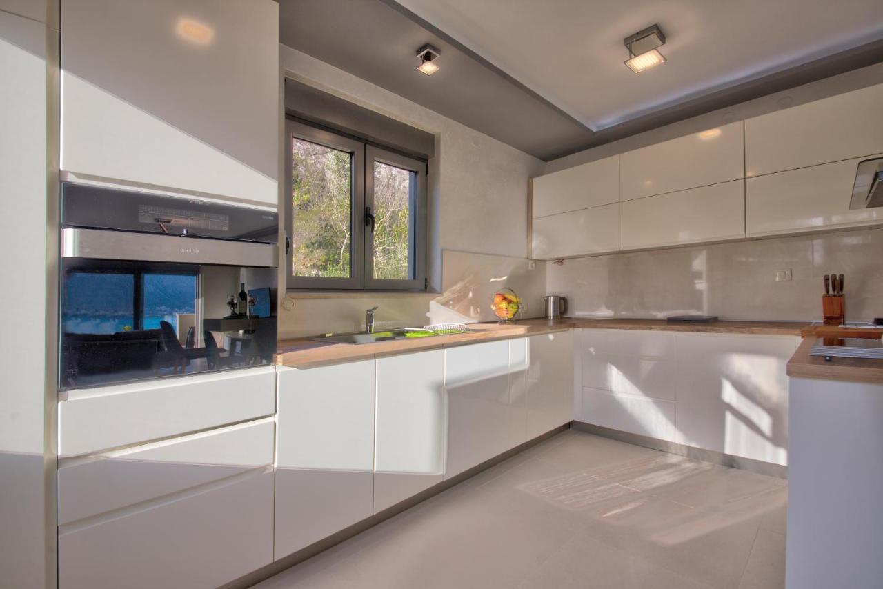 Bajova Kula Luxury Residences Kotor Eksteriør billede